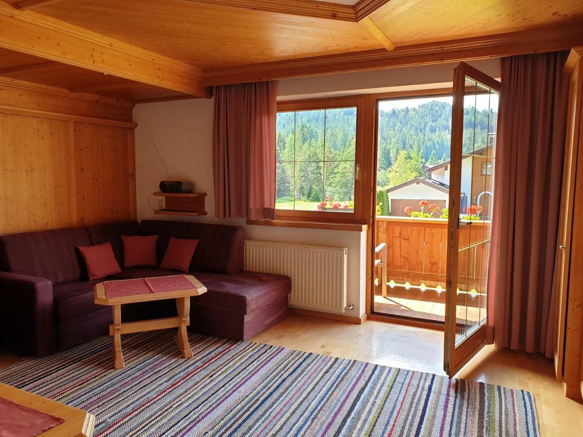 Ferienwohnung Haus Schiefer Leutasch Exterior foto