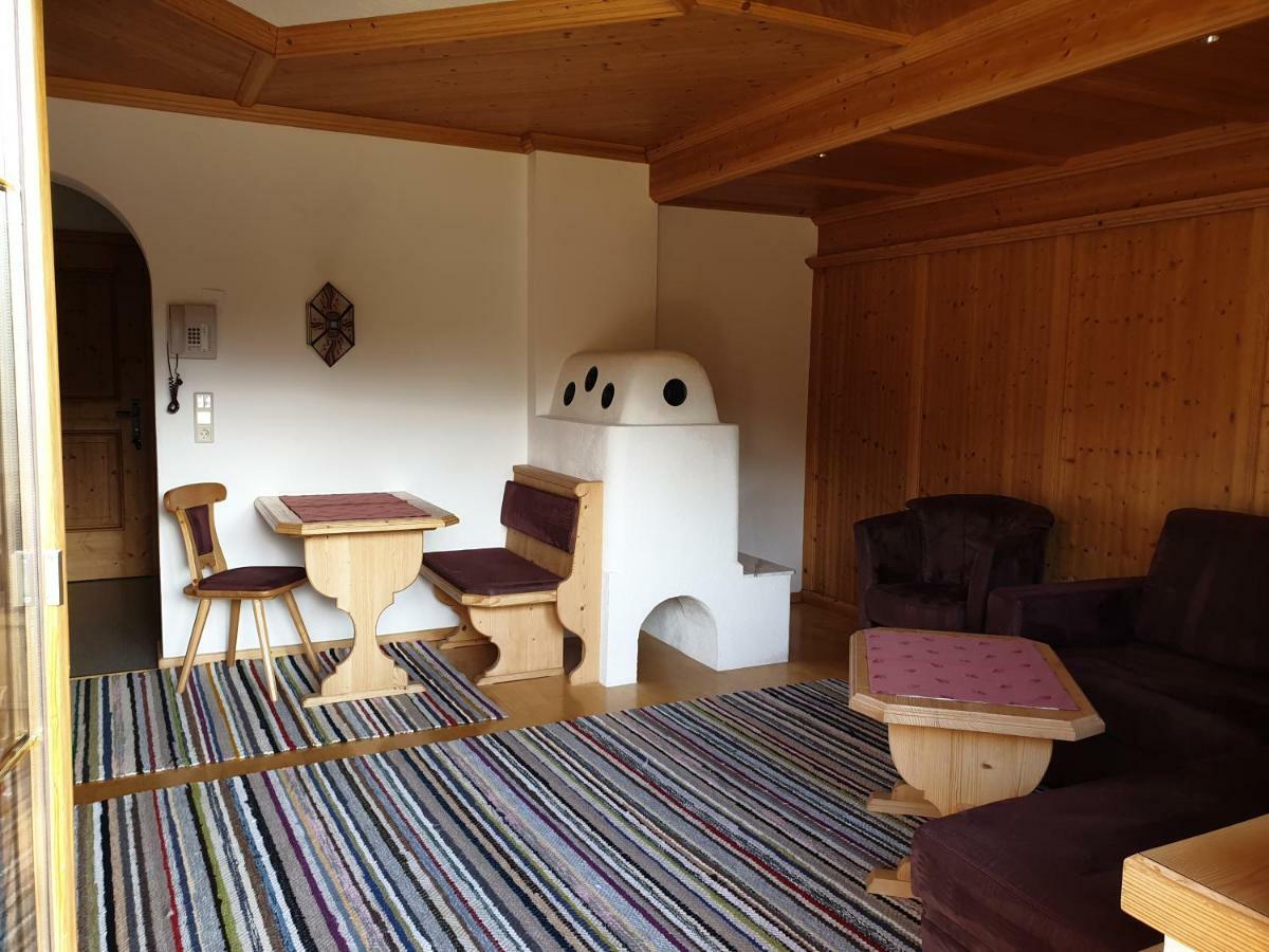 Ferienwohnung Haus Schiefer Leutasch Exterior foto