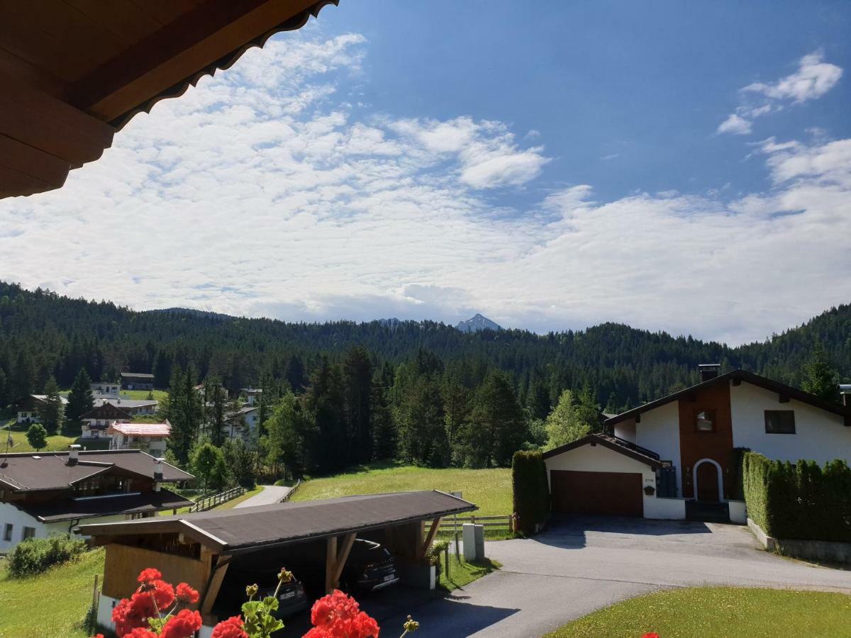 Ferienwohnung Haus Schiefer Leutasch Exterior foto
